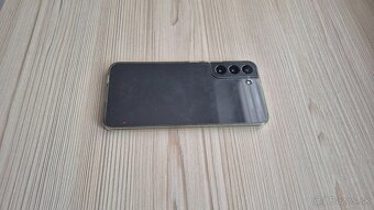 Samsung S22+ - 2