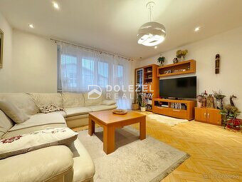 Predám krásny 4 izb. tehlový byt, 100 m2, garáž, 2 loggie, z - 2