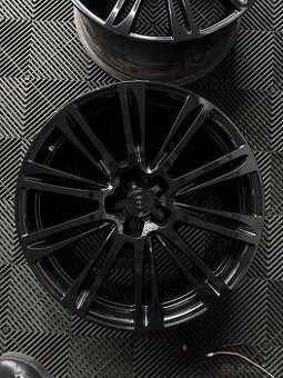 Predam orig hlinikove disky Audi R20 - 2