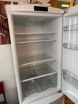 Chladnička+ práčka+ sporak - 2