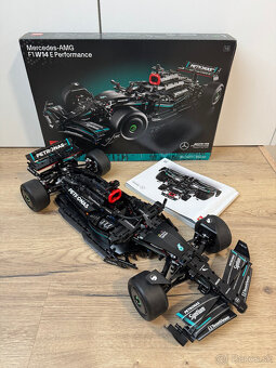 Lego Technic 42171 Mercedes-AMG F1 W14 E Performance - 2