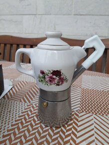 Šikovný malý kávovar pre dve osoby - 2