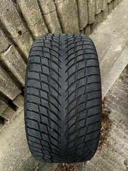 255/35 R19 Nokian zimne pneumatiky - 2