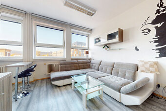 Predaj - moderne zariadená garzónka – Stará Vajnorská BA III - 2