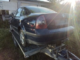 VOLKSWAGEN PASSAT b5.5 1.9 TDI ROZPREDAM NA NAHRADNE DIELI - 2
