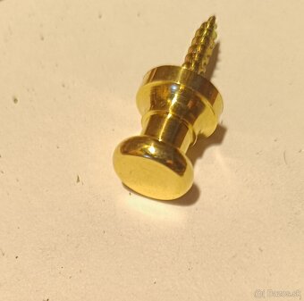 Mosadzné nožičky - 2