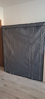 Šatníková látková skriňa - 2