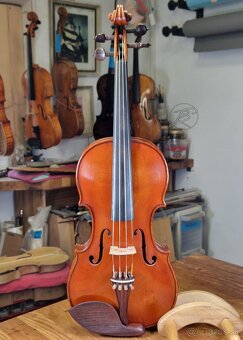 Husle značené Jan Líbal 4/4 - 2