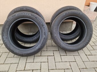 Barum Bravuris 205/55 R16 91V - 2