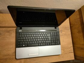 Predám zrenovovaný notebook Packard Bell - 2