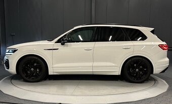 Volkswagen Touareg 3.0 V6 TDI R-Line 4Motion - 2