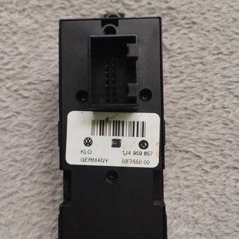 Golf 4 Ovládací panel elektrickych okien - 2
