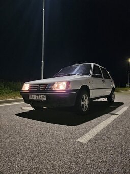 Predám Peugeot 205 - 2