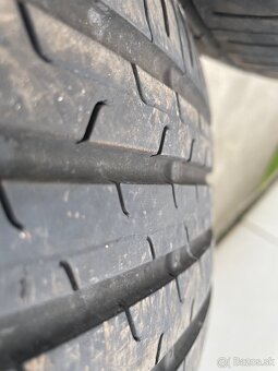 215/65 R17 - 2