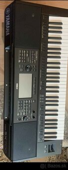 Yamaha psr SX 700 - 2