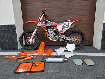 Ktm sxf 350 mod 2018 Fmf top stav 50 hodin od nova 250,450 - 2