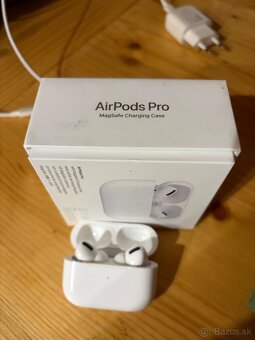 AirPods Pro (2. generácie) s MagSafe puzdrom - 2