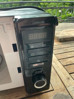 Mikrovlnná rúra - 2