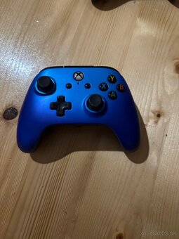 Xbox one s 1tb+hry+3 joysticky - 2