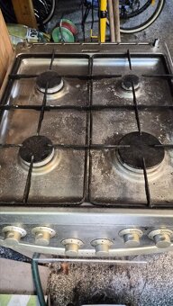 Predám funkčný sporák s rúrou - 2