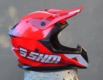 Predám prilba shot červená - 2