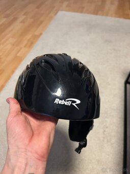 Lyžiarska prilba - 2