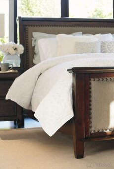 Luxusná spálňa v rustikálnom štýle - 2