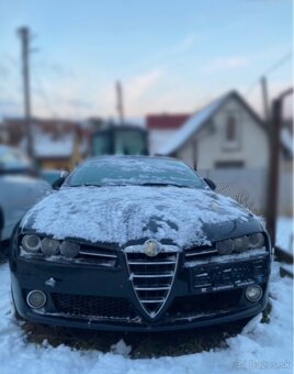 Predám Alfu Romeo 159 - 2