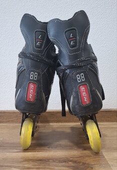 Kolieskové korčule CCM - 2