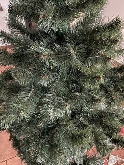 Vianocny stromcek cca 150cm - 2