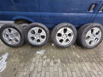 Zimné pneu s diskami Audi etron 255 / 55 R19 - 2