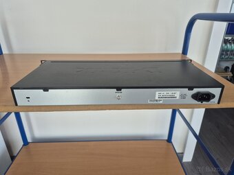 Switch D-Link DSG-1510-52 - 2