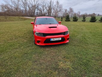 Dodge Charger 5.7 HEMI R/T 267KW rok 2020 - 2