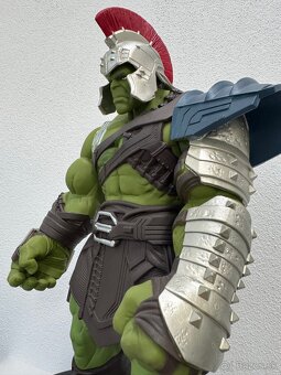 Hulk armor zberateľská figurka 35cm - 2