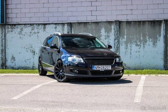 Volkswagen Passat Variant 2.0 FSI Highline - 2