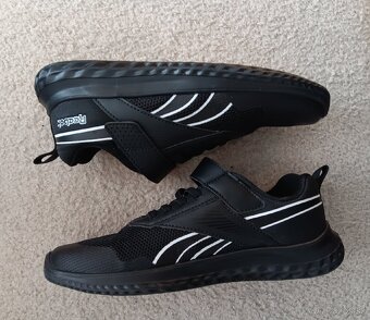 Nové tenisky Reebok veľ. 34 - 2
