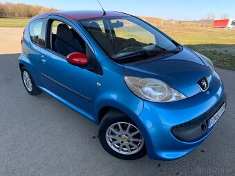 Peugeot 107 1.0 Benzín - 2