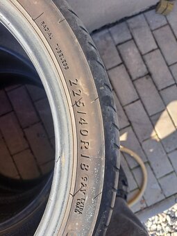 DUNLOP 225/40/R18 - 2
