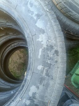 235/65 r17 - 2