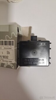 Daždový a svetelný senzor ,MercedesCLK W209 A209 820 61 26 - 2