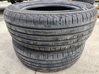 APLUS A609 215/60R16 99H - 2