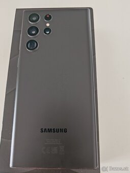 Predám Samsung Galaxy S22 Ultra 5G 12/256GB - 2