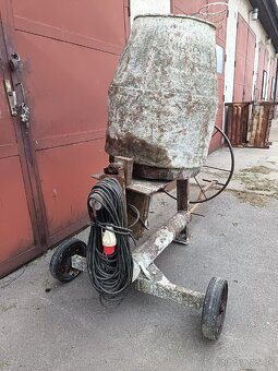 Miešačka na betón - 2