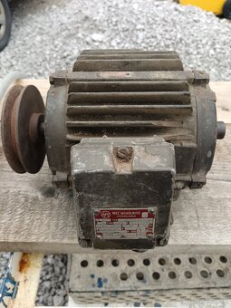 Predám elektromotory. - 2