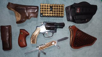 Revolver - 2
