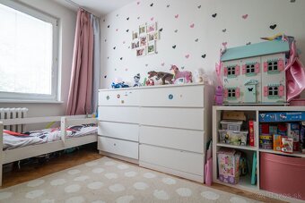 2 IZBOVÝ BYT 65m² S BALKÓNOM na HLINY 8 - 2