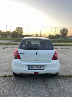 Predám Suzuki Swift - 2