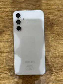 Predám Samsung Galaxy A54 5G – 8GB/128GB – Awesome White - 2