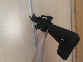 Airsoftka M4 AR15 Classic Charlie - 2