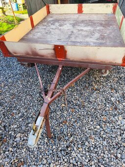 Prívesný vozík - 2